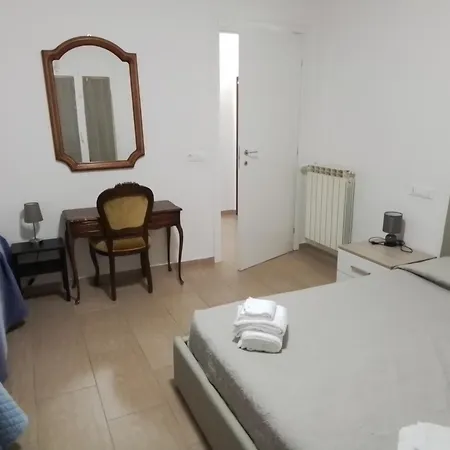 Casa Valemar Piano Terra, Un'oasi In Citta Lägenhet